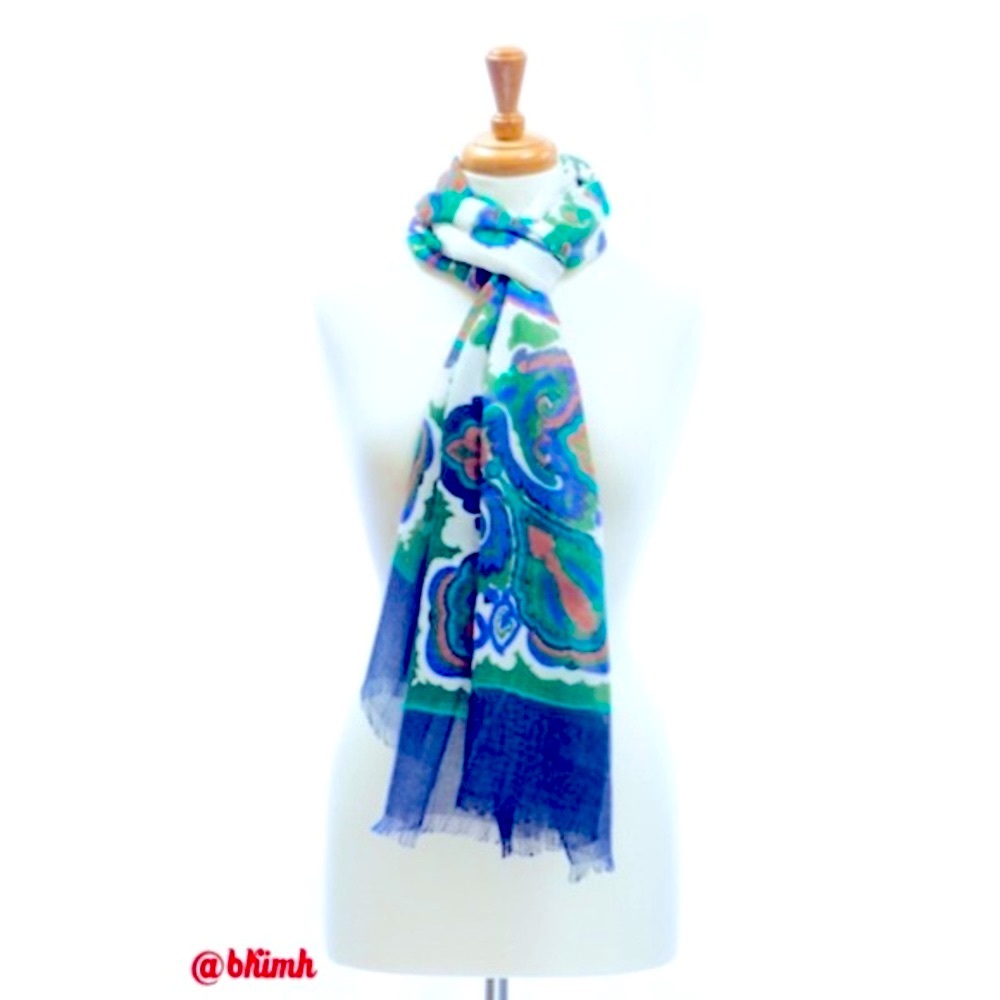 ❄️HP❄️ Isaac Mizrahi  Paisley Scarf